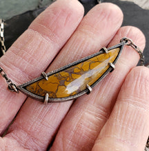 Load image into Gallery viewer, Yellow brecciated jasper horizontal necklace in chunky prong setting
